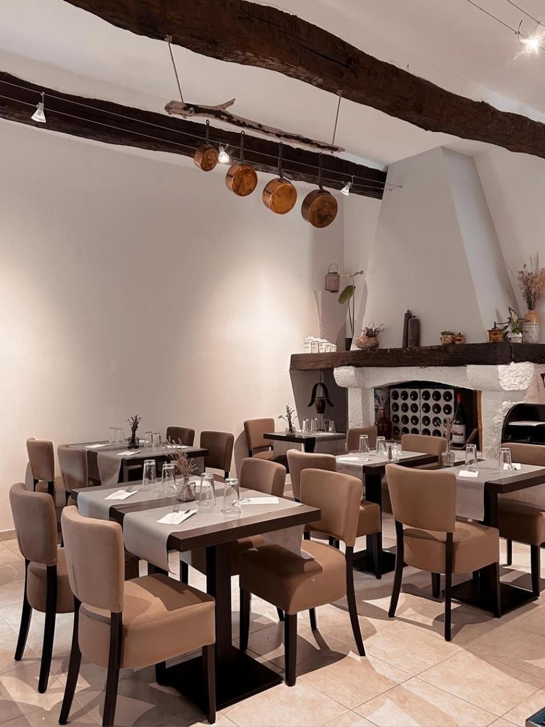 Auberge Du Bourguet Brenon Экстерьер фото